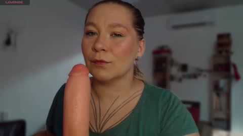 alisa_u online show from 02/11/26, 08:36