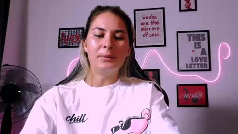 Alisa online show from 07/20/26, 01:02