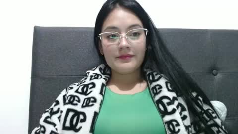alisha_9997 online show from 09/21/25, 01:18
