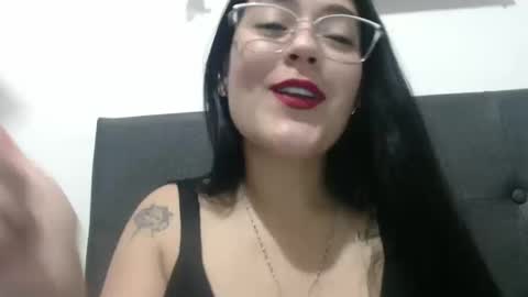alisha_9997 online show from 10/17/25, 10:34
