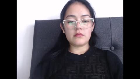 alisha_9997 online show from 10/19/25, 08:20