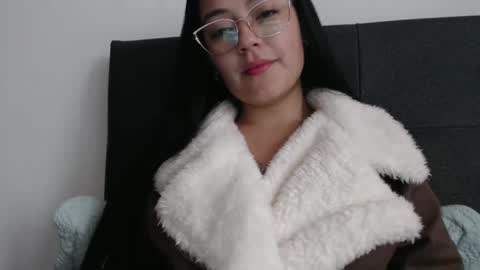 alisha_9997 online show from 04/15/26, 09:48