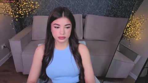 Snapshot of alisha_blakee chatting on 04/15/26, 09:38 Alisha online show from 04/15/26, 09:38