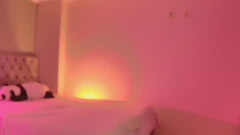 alisha_olsen_ online show from 09/09/25, 05:29