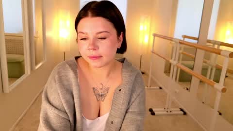 Alisha online show from 06/05/26, 05:25