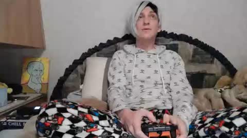 Alisha online show from 11/09/25, 06:23