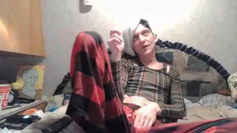 Alisha online show from 11/19/25, 07:41