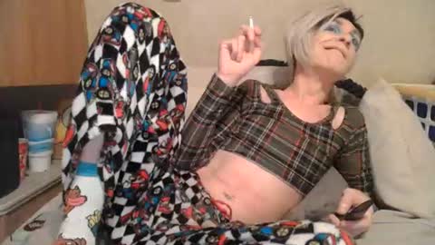 Snapshot of alishaluv chatting on 06/18/26, 04:13 Alisha online show from 06/18/26, 04:13