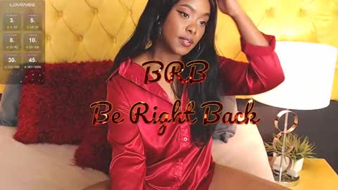 Luna online show from 02/12/25, 12:05