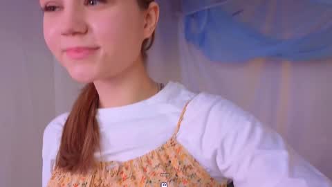 Alisia online show from 12/20/24, 07:55