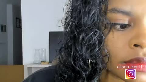 Snapshot of alison_ker chatting on 12/12/24, 05:31 Sofias house online show from 12/12/24, 05:31