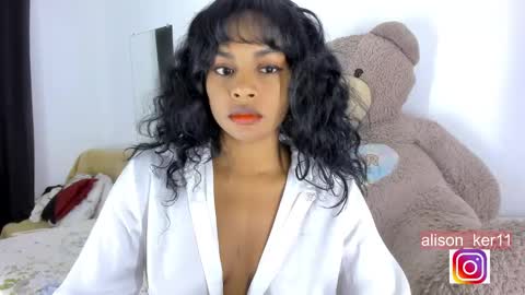 Snapshot of alison_ker chatting on 02/09/25, 06:43 Sofias house online show from 02/09/25, 06:43