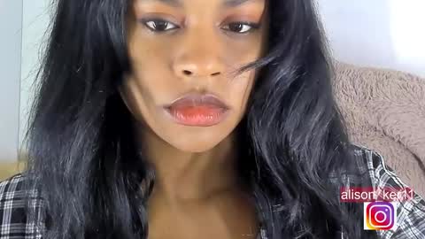 Snapshot of alison_ker chatting on 02/22/25, 06:06 Sofias house online show from 02/22/25, 06:06