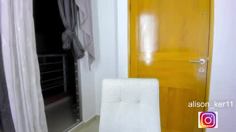 Snapshot of alison_ker chatting on 05/15/26, 03:13 Sofias house online show from 05/15/26, 03:13