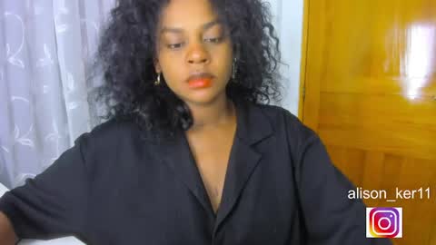 Snapshot of alison_ker chatting on 06/03/26, 06:49 Sofias house online show from 06/03/26, 06:49