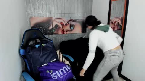 ALISON MOON online show from 10/02/25, 12:01