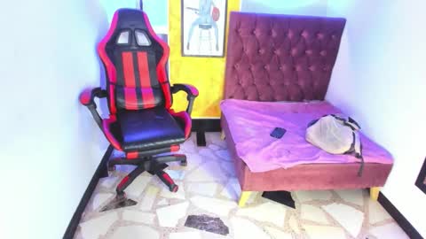 ALISON MOON online show from 11/05/25, 11:10