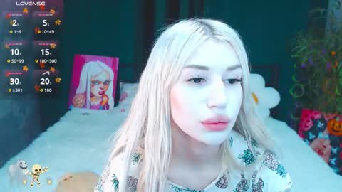 Alison online show from 11/11/25, 10:04