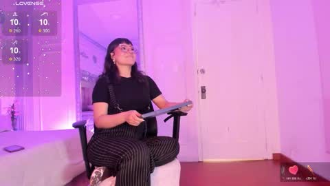 Alison Fishert online show from 12/04/25, 12:36