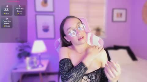 alisoon online show from 09/11/25, 11:54