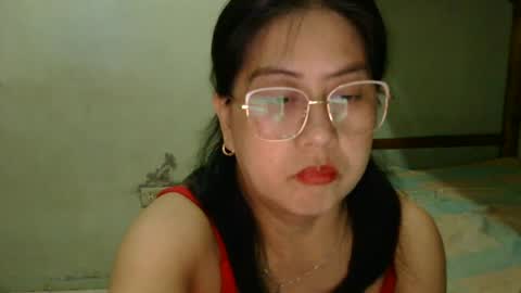 alissalove18 online show from 06/19/26, 01:43
