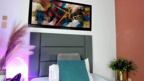 AlissaNix online show from 02/22/26, 04:27