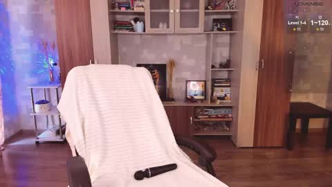 alissdaisyy online show from 05/18/26, 09:15