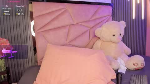 Alisse Miller online show from 02/24/25, 05:00