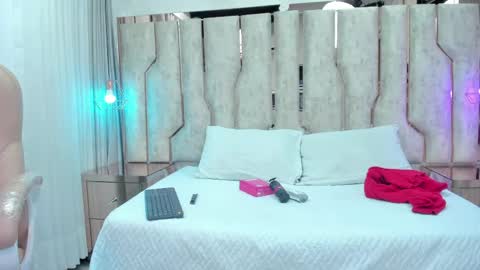 alisse_myers online show from 05/26/26, 03:02