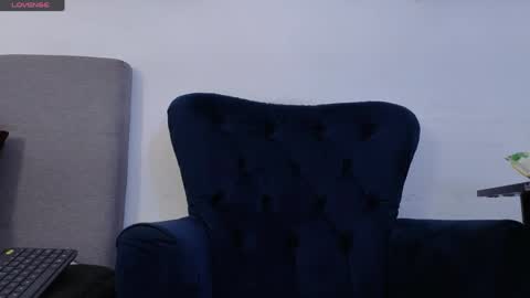 alisson0002 online show from 04/04/26, 08:28