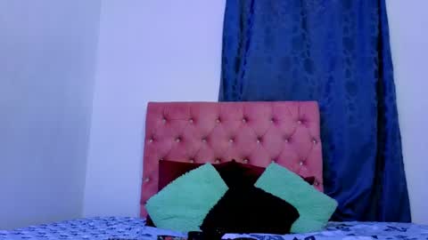 alisson0002 online show from 07/01/26, 12:07
