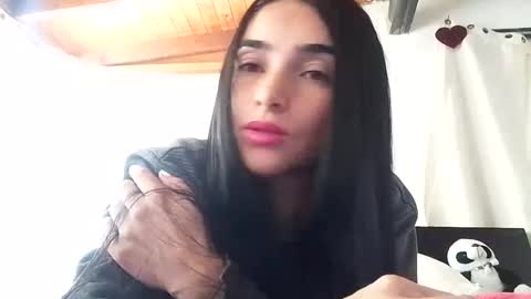 Snapshot of alisson369_ chatting on 03/11/25, 05:35 Alisson369 online show from 03/11/25, 05:35