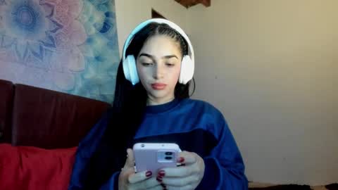 Snapshot of alisson369_ chatting on 10/13/25, 10:37 Alisson369 online show from 10/13/25, 10:37