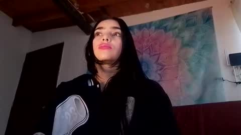 Snapshot of alisson369_ chatting on 11/10/25, 11:09 Alisson369 online show from 11/10/25, 11:09