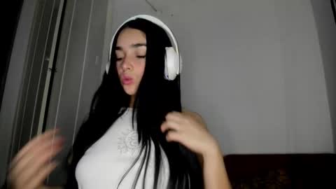 Alisson369  online show from 03/20/26, 08:52