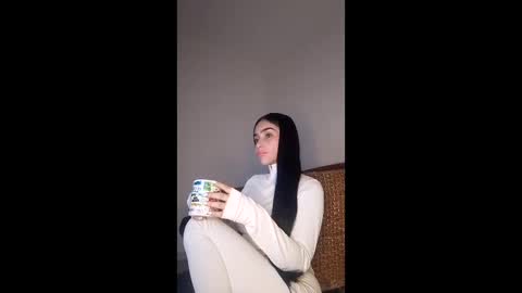 Alisson369  online show from 05/31/26, 08:21