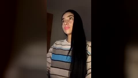 Snapshot of alisson369_ chatting on 07/06/26, 08:44 Alisson369 online show from 07/06/26, 08:44