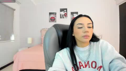 alisson__cortez online show from 03/03/26, 01:28
