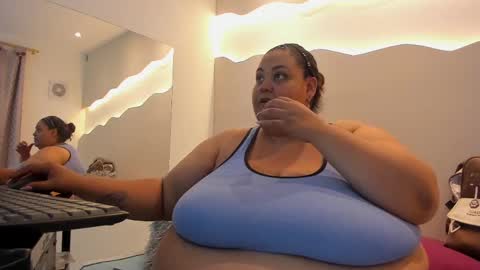 Alisson online show from 10/06/25, 03:09