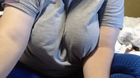 Snapshot of alissonnat chatting on 09/19/25, 08:49 Alissonnat online show from 09/19/25, 08:49