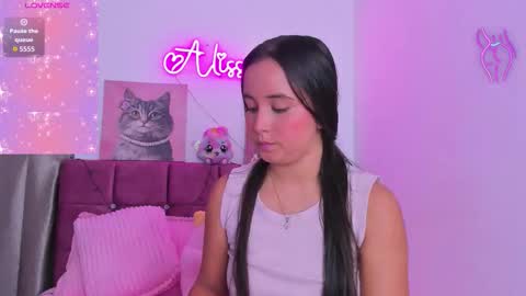 Alisson  online show from 03/20/26, 02:44