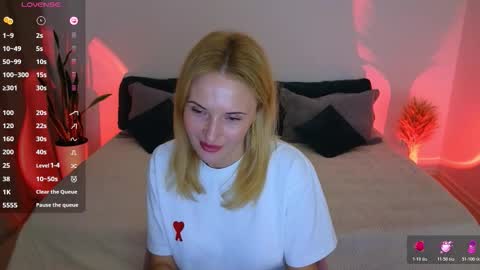 alisssarose online show from 11/04/25, 10:53