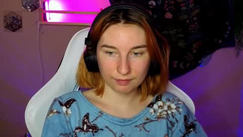 Snapshot of alisun_ chatting on 09/19/25, 09:04 A L I C E online show from 09/19/25, 09:04