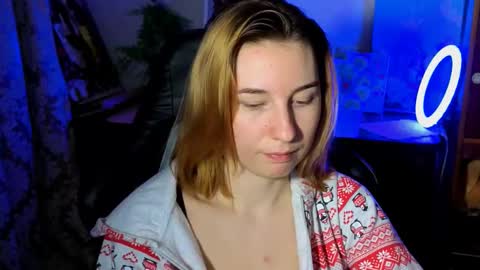 Snapshot of alisun_ chatting on 10/12/25, 07:57 A L I C E online show from 10/12/25, 07:57