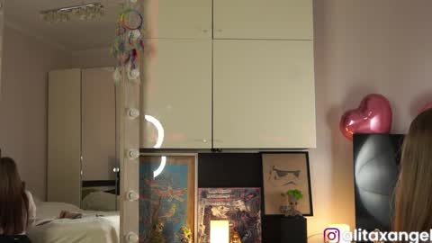 A L I T A online show from 04/21/26, 05:28