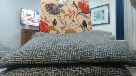 aliuno123456789 online show from 02/28/26, 10:05