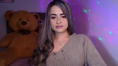 Snapshot of alix_barker chatting on 11/19/25, 11:38 Alix online show from 11/19/25, 11:38