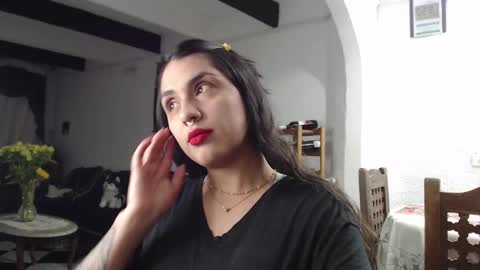 Alix online show from 02/18/25, 02:49