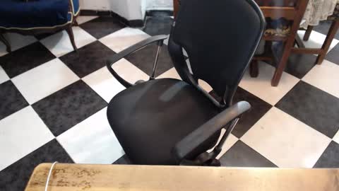 Alix online show from 11/05/25, 02:33