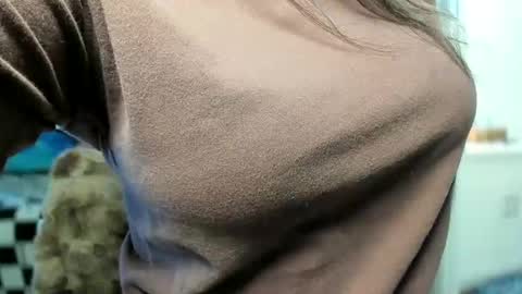 alix_valentine online show from 11/11/25, 03:01